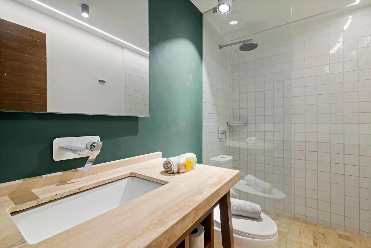 103 Cozy Apartment With Private Terrace 2 Bedroom 2 Ba Τουλούμ